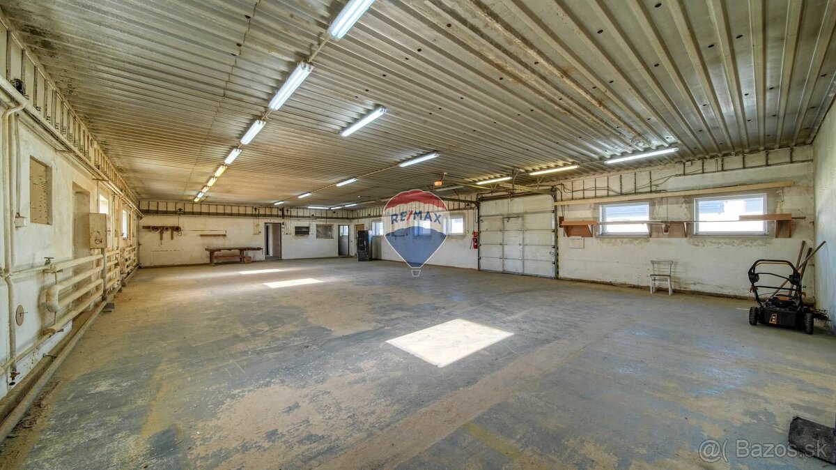 Priemyselný areál na predaj, Rakovice - 14