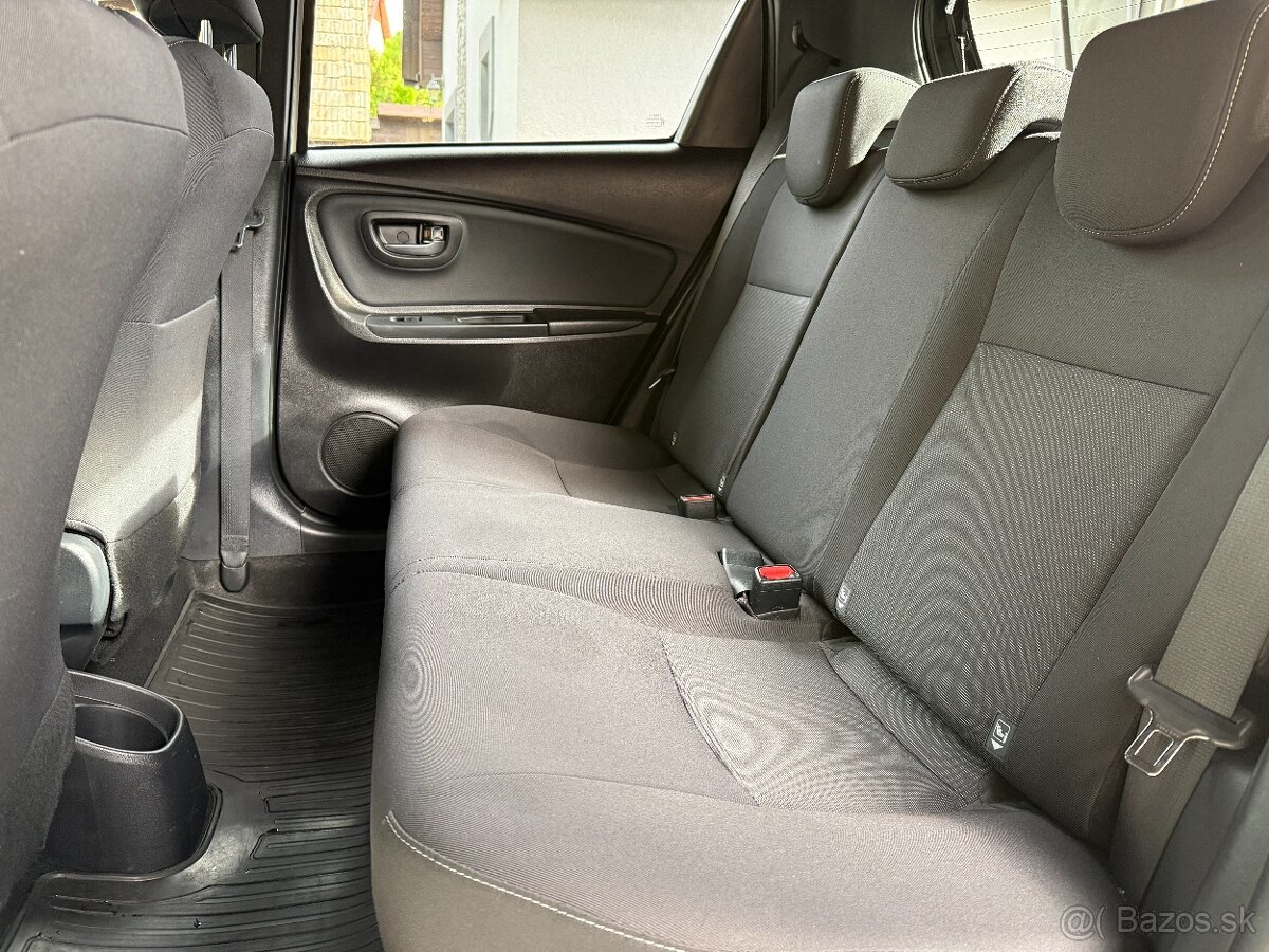 Toyota Yaris 1.5 Selection top 7/2018 po servise - 14