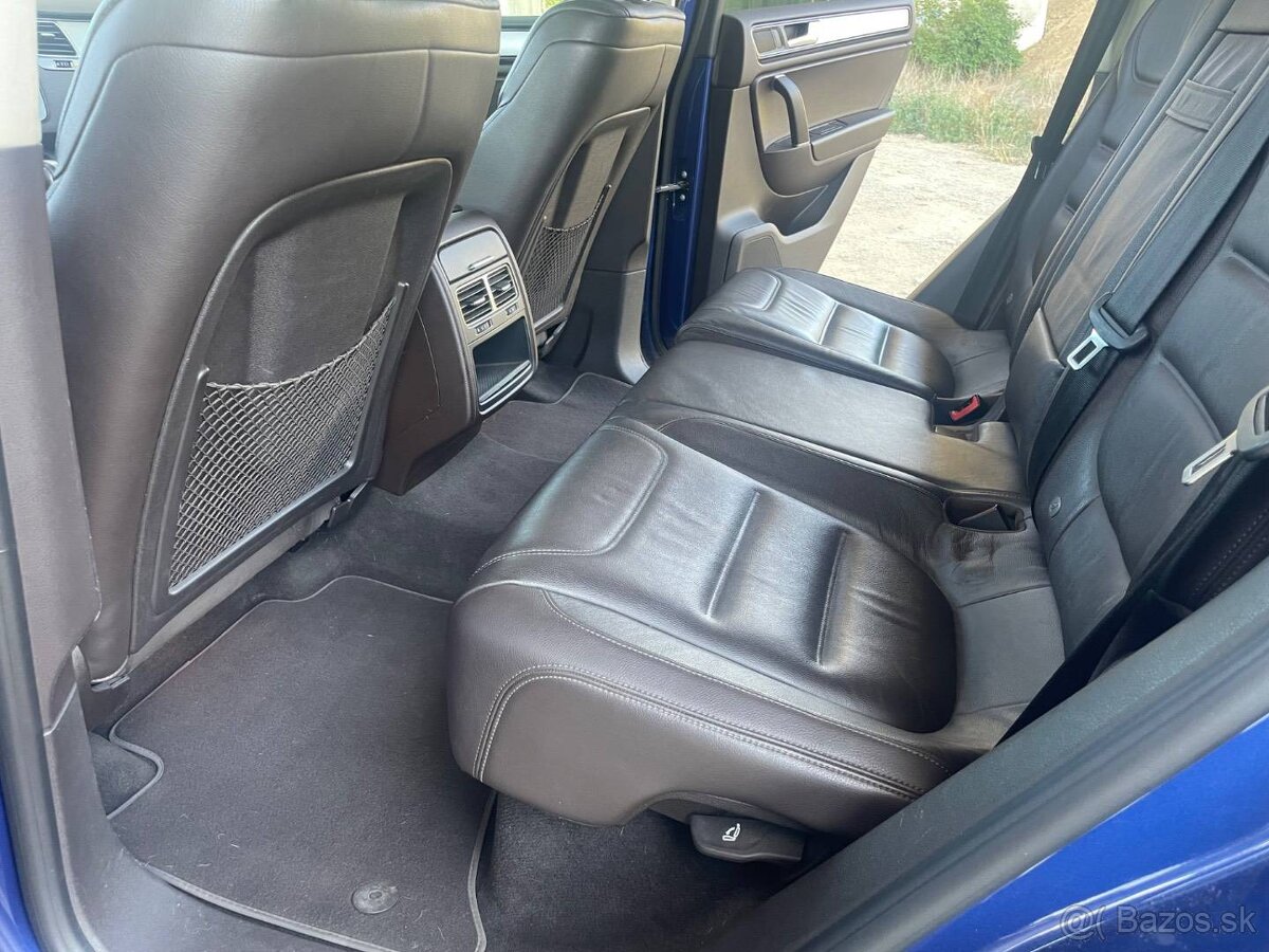 Volkswagen Touareg II 3.0 V6 TDI BMT 4MOTION - 14
