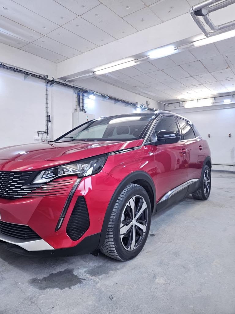 Peugeot 3008 GT automat diesel 96kw 67.000km - 14