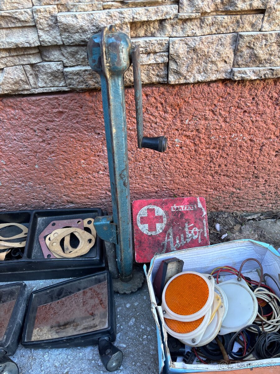 Škoda autoveteran diely - 14