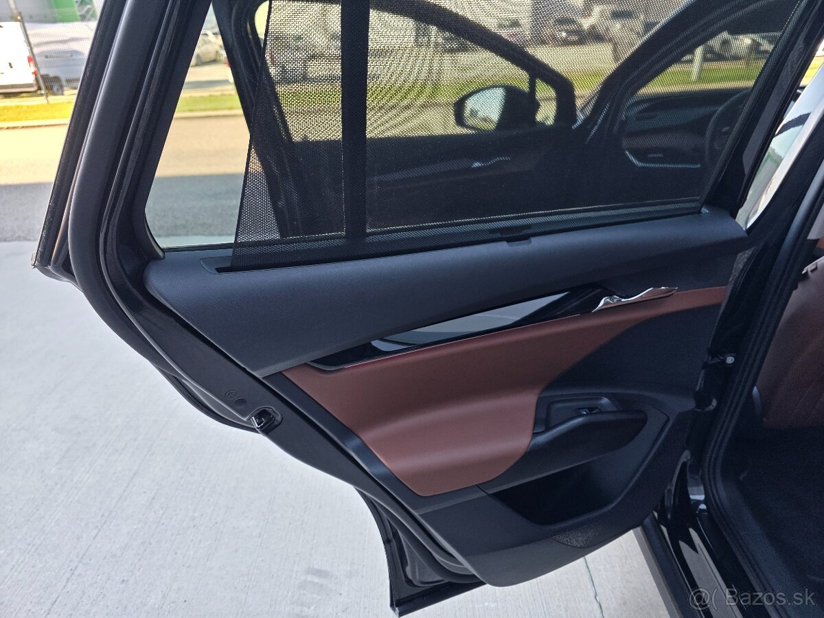 Škoda ENYAQ iV 60 SPORT EDITION BLACK INDIVIDUAL - 14