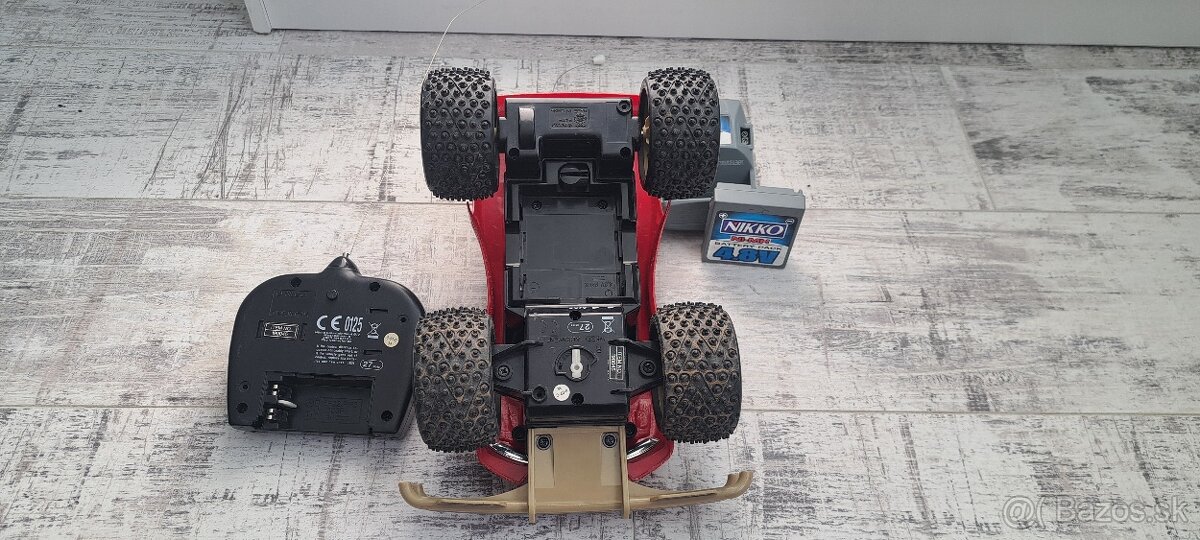 Autá na ovládanie - 14