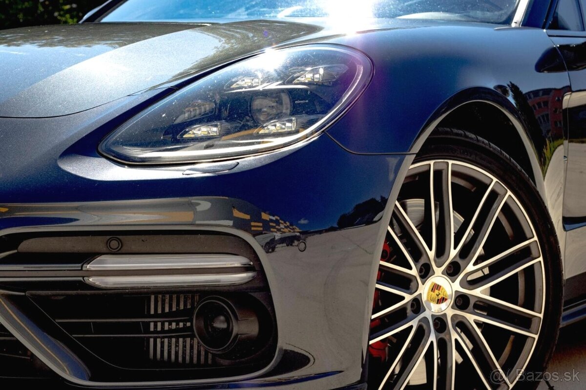 Porsche Panamera Turbo 4x4 A/T - 14