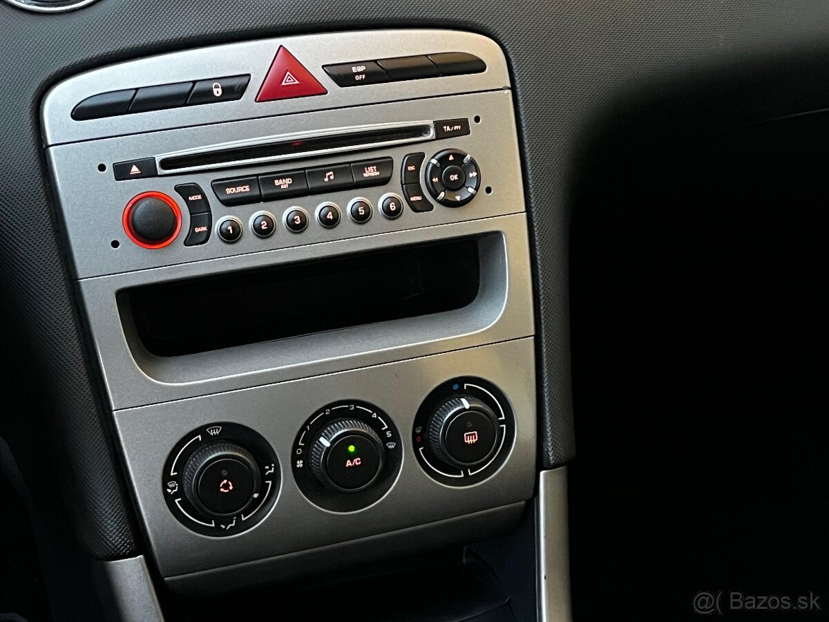 Peugeot 308 SW 1.6 HDI - 14