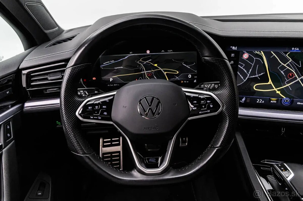 Volkswagen Touareg - 14