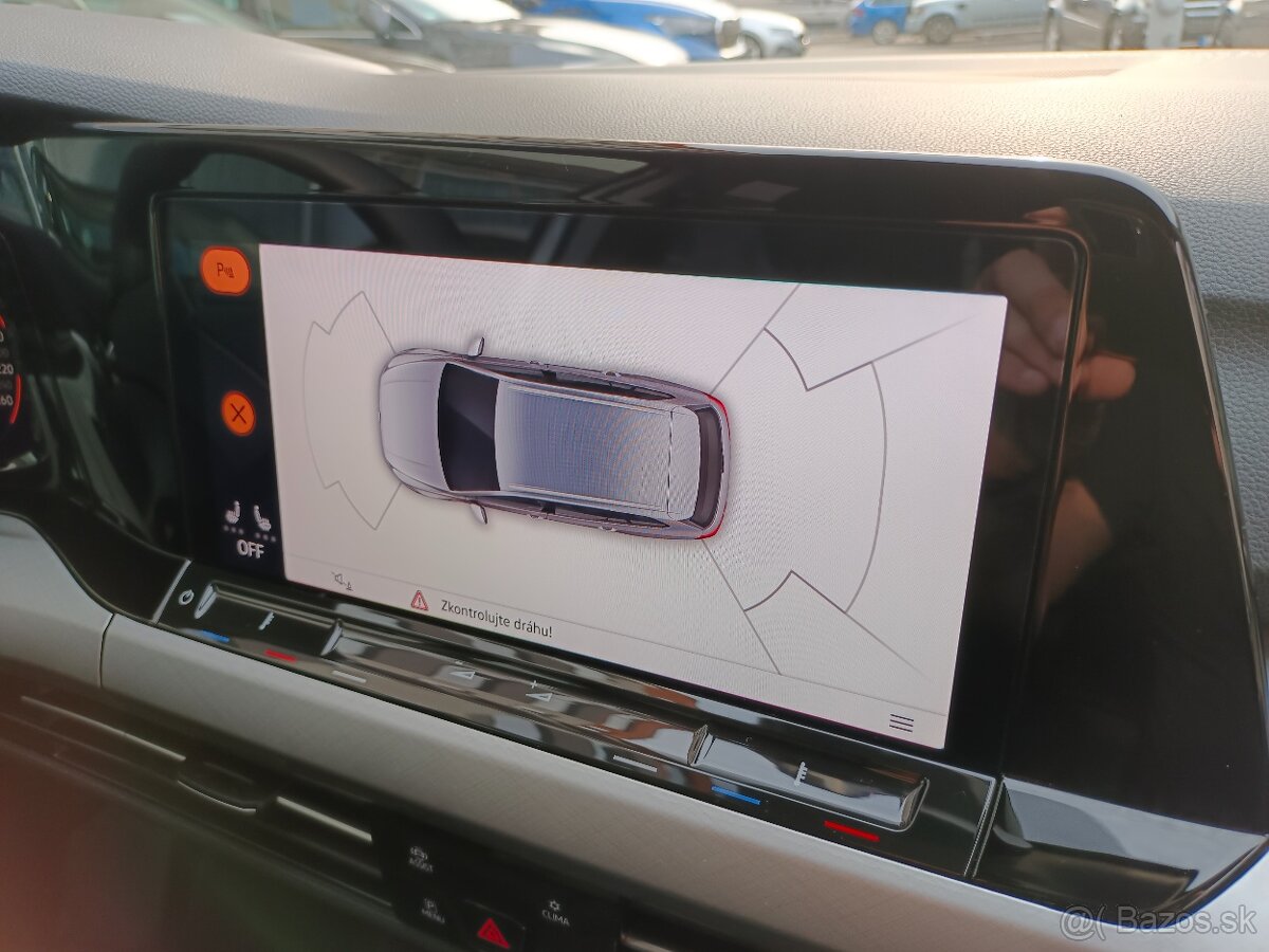 VW Golf 8 Variant 2.0TDI 110kW DSG LED - záruka Autodraft - 14