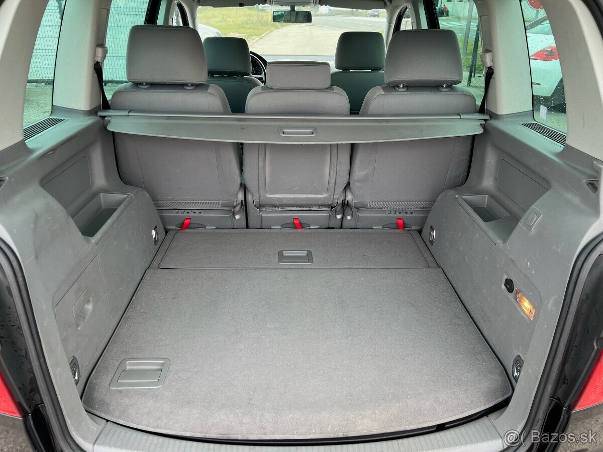 VW Touran 1.9TDI diesel (BKC), 77kW, MT/6, rok:06.2004. - 14