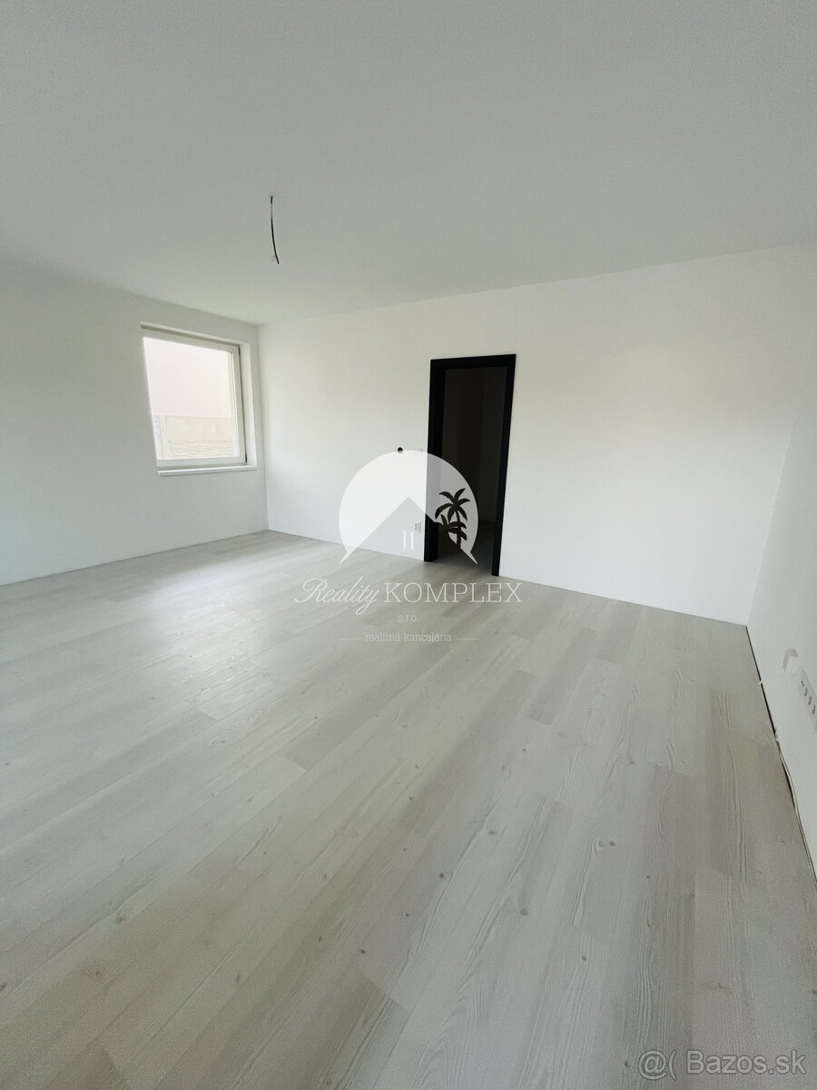 Reality KOMPLEX s.r.o., Vám ponúka na predaj moderný 3-izbov - 14