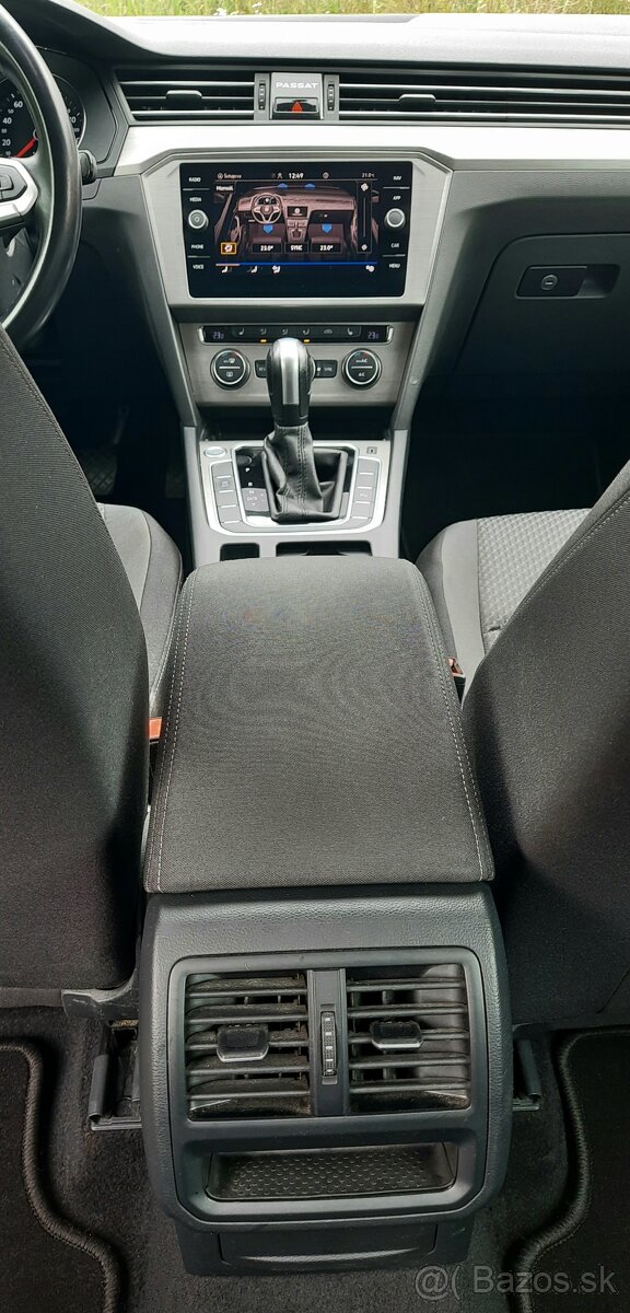 Predám Volkswagen Passat Variant 2.0 TDI EVO Elegance DSG - 14