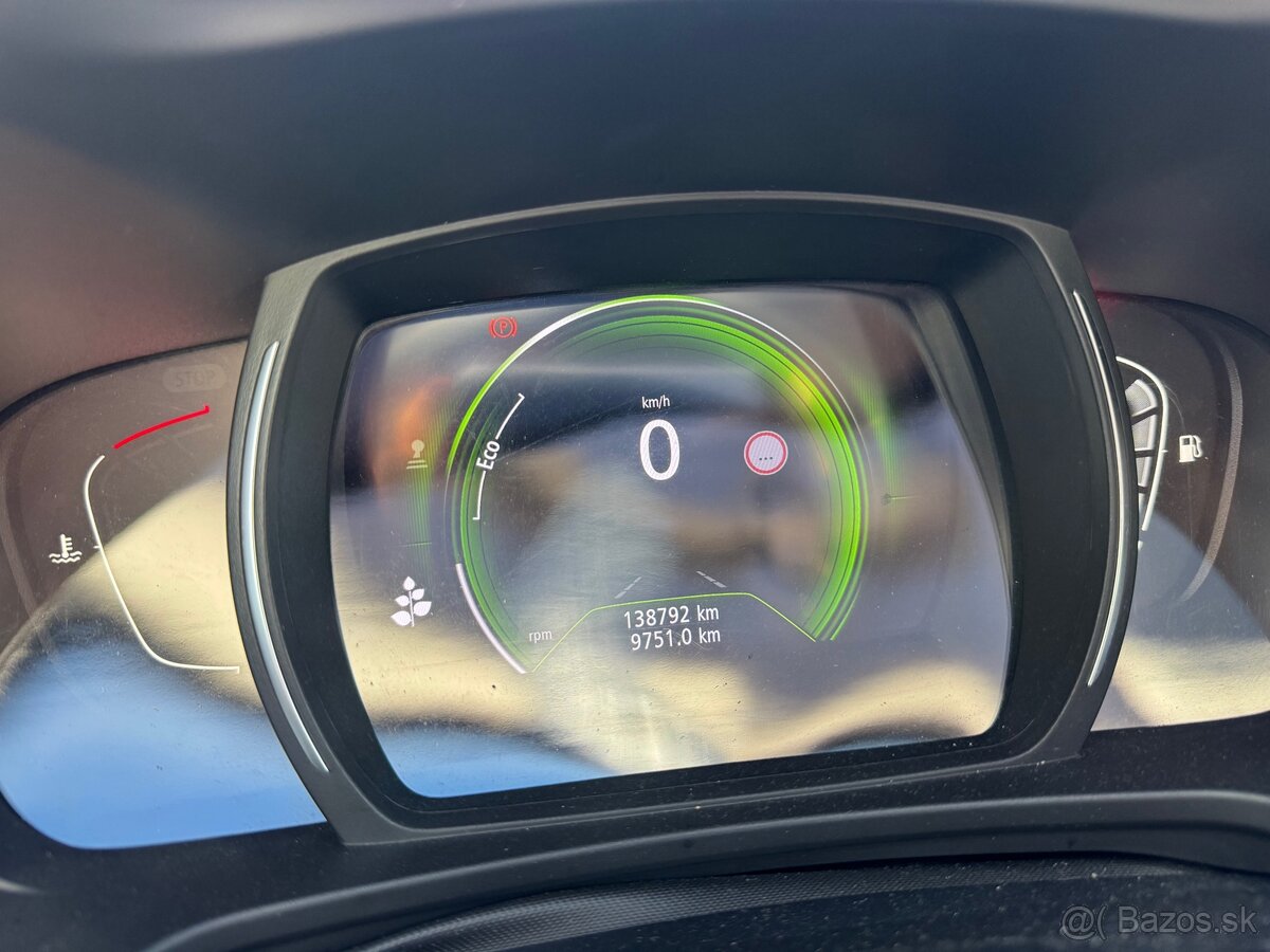 Renault Kadjar 1.5dci Limited 85kw 2019 POJAZDNÉ - 14