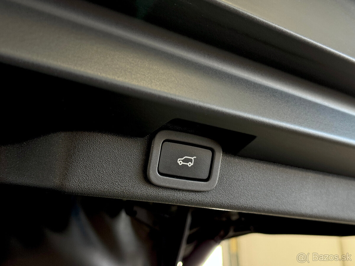 Land Rover Discovery, 3.0SDV6 HSE, RV.2/2019, 7 MÍST, vzduch - 14