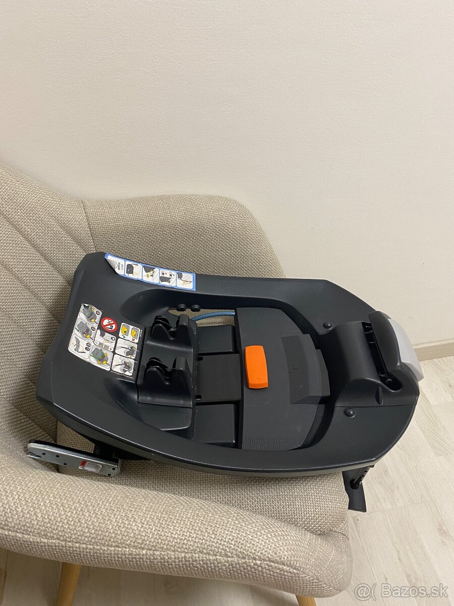 Autosedačka Cybex Aton 5 + isofix baza - 14