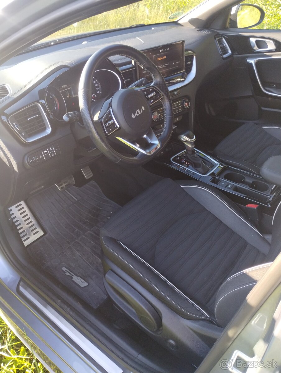 Predám Kia Proceed GT-Line - 14