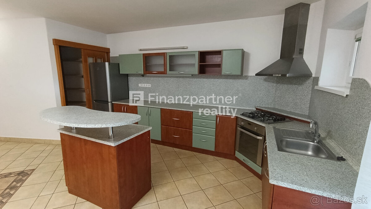 Výnimočná architektúra, dom, Šintava, Sereď - 14