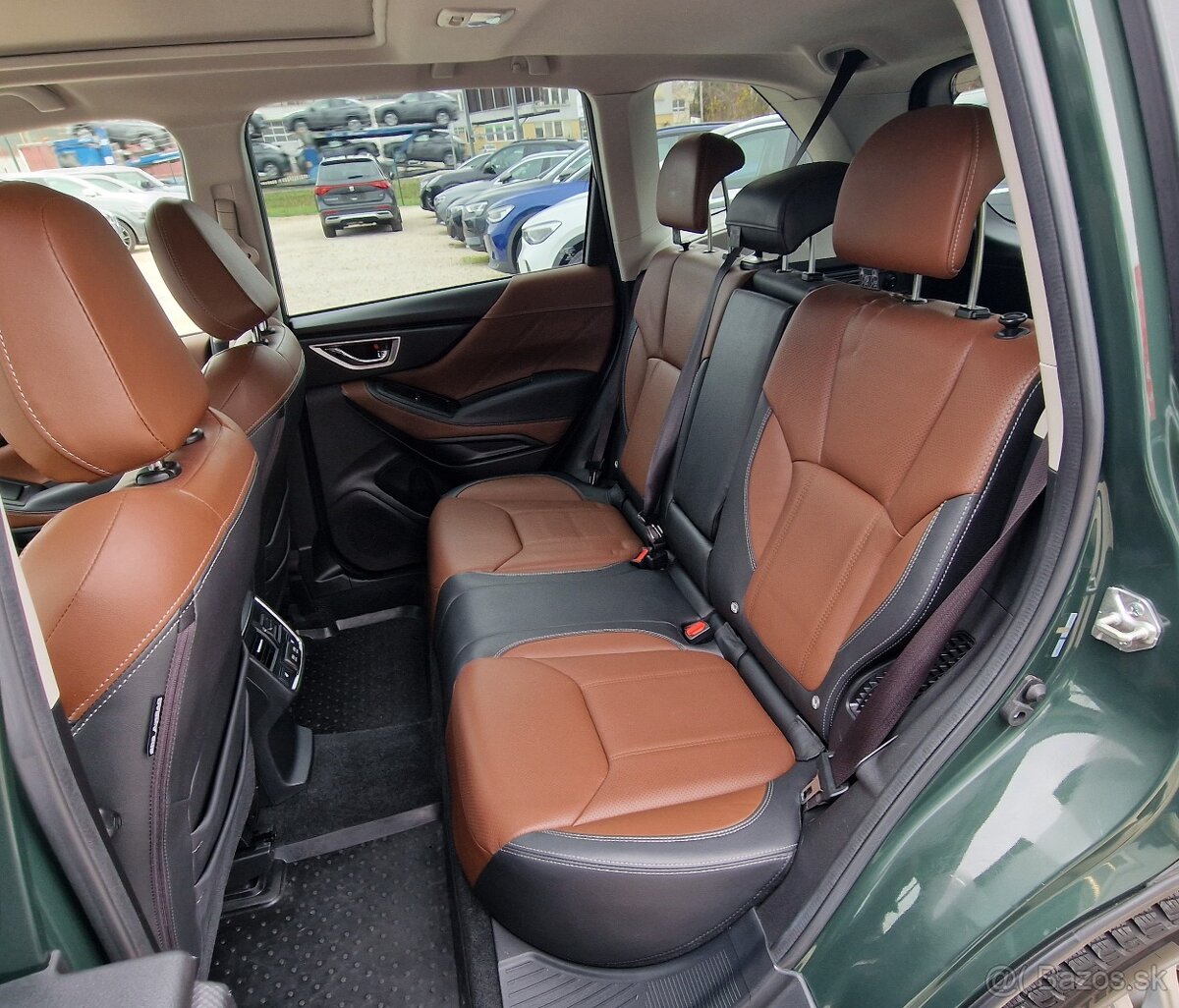SUBARU FORESTER 2.0I-S E-BOXER MHEV STYLE / ODPOČET DPH - 14