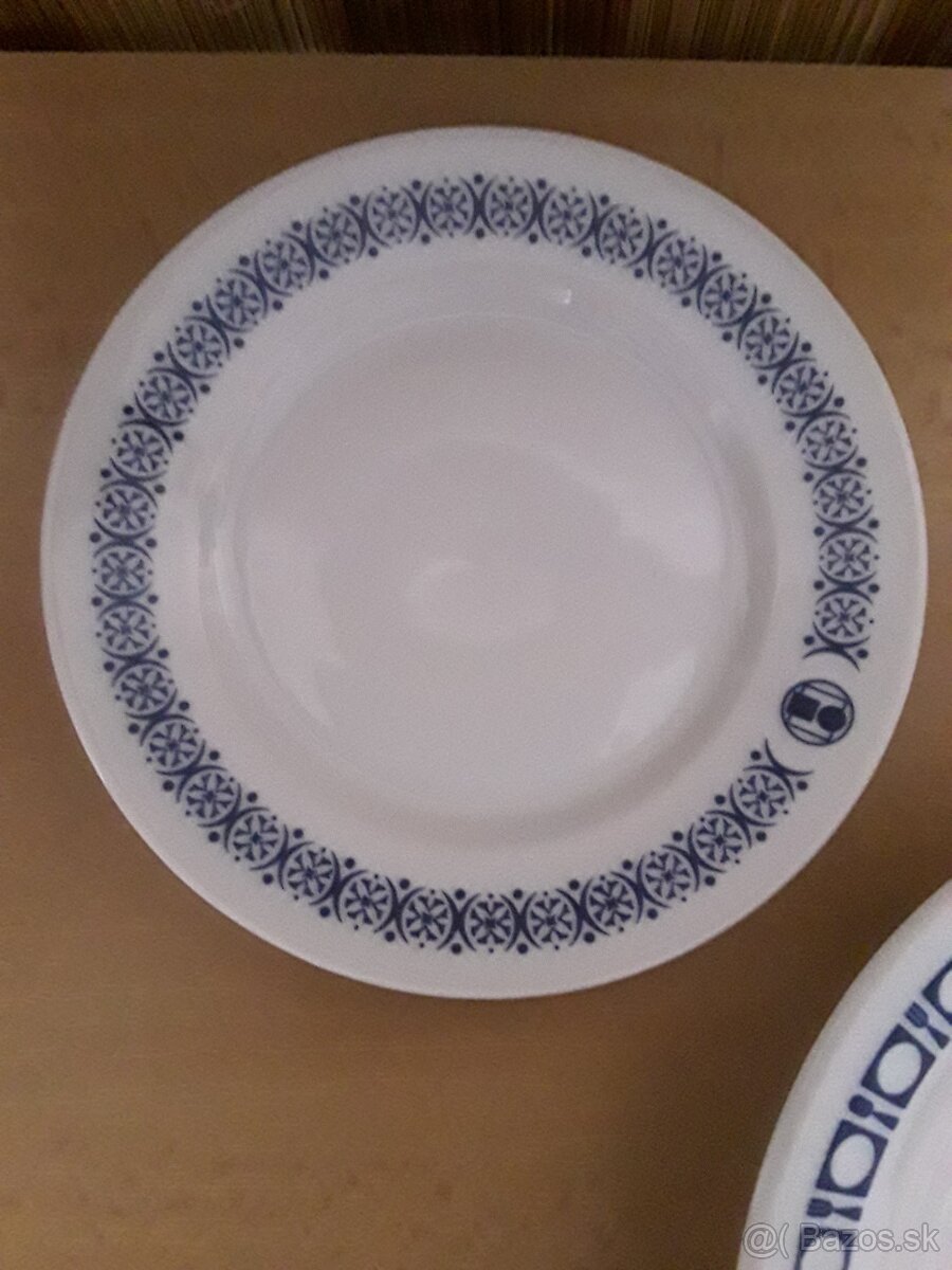 Retro hrnceky,taniere,mixer,slahač, - 14