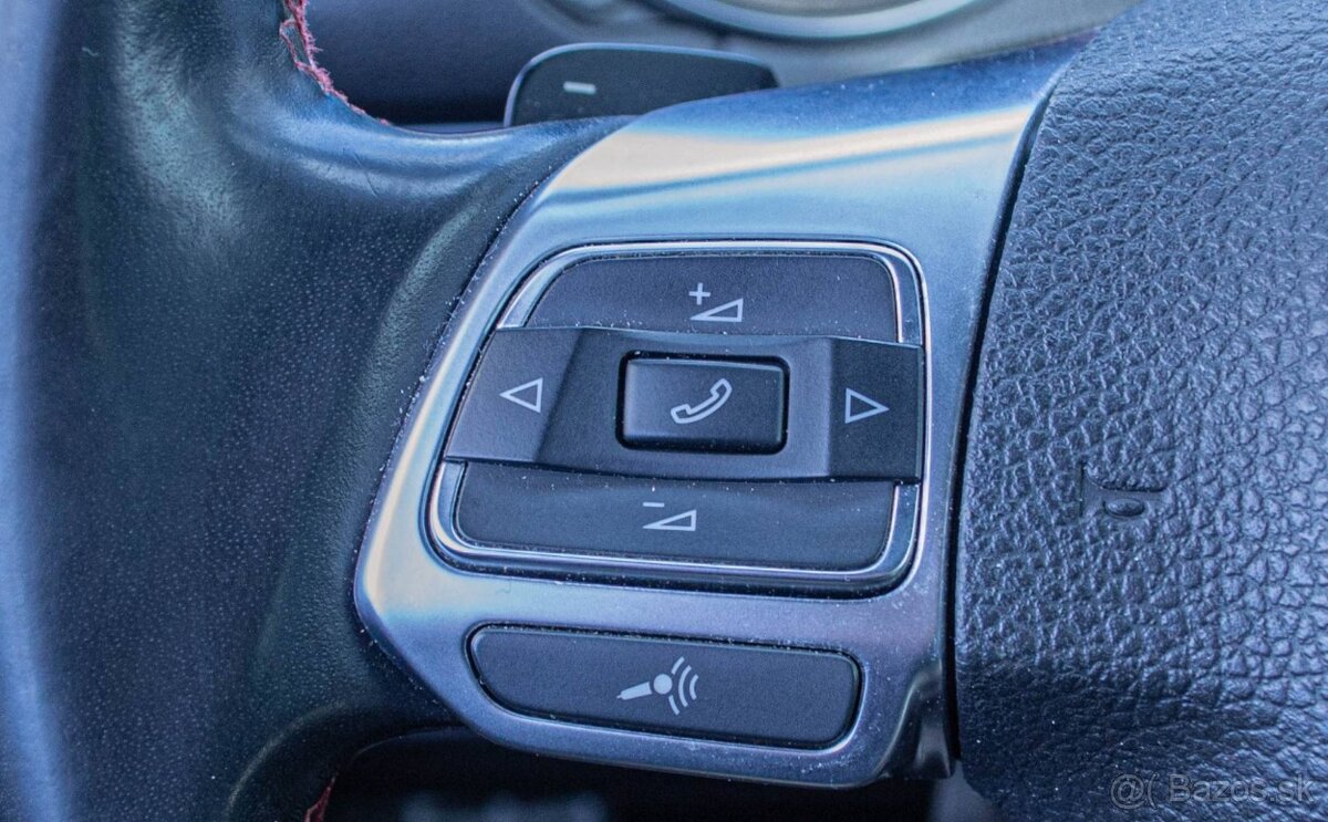 Volkswagen Golf 2.0 TFSI GTI DSG - 14