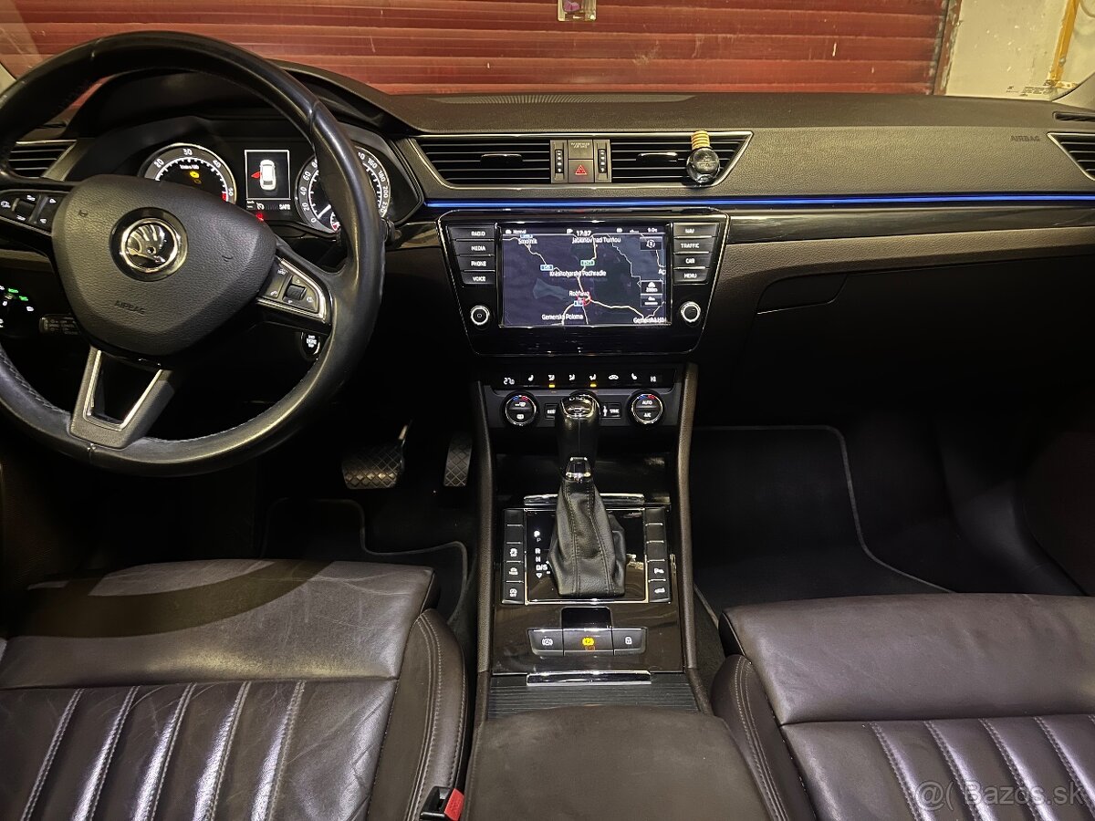 Skoda superb III. L&K 2.0 TDi 140kw 2016 panorama - 14