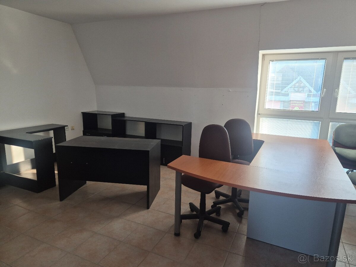 POLYFUNKČNÝ DOM V KOMÁRNE - 14