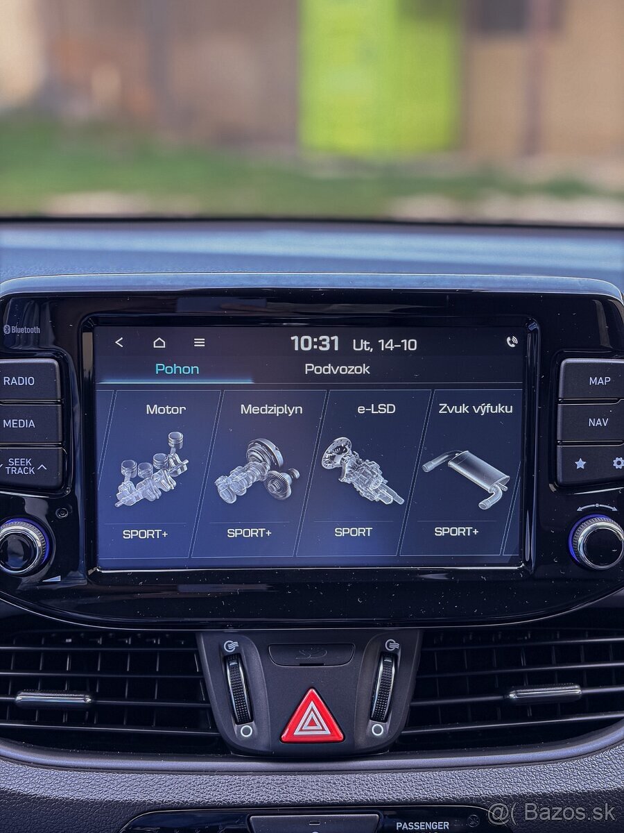 Hyundai i30 N 2.0 T-GDi N Performance Fastback - 14