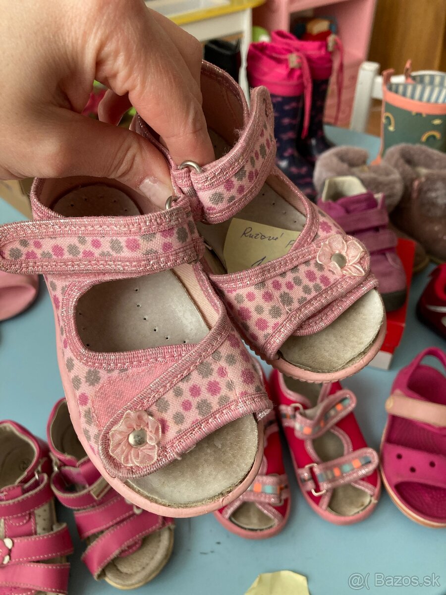 Dievčenské topánky č. 23 - 14