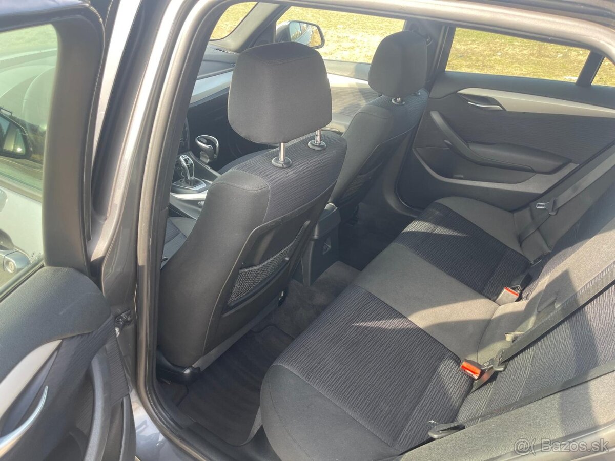 Predám BMW X1 2.0d x-drive 135kw - 14