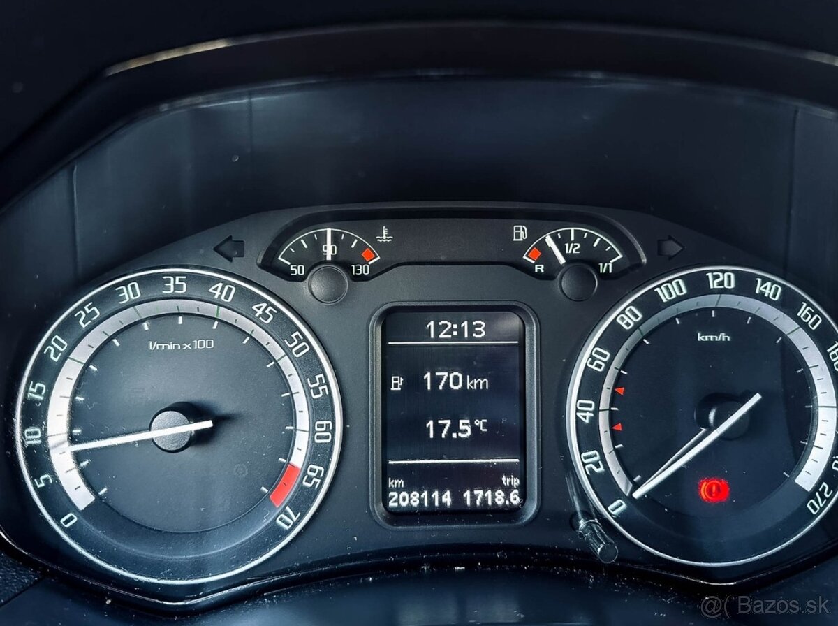 Škoda Octavia 2.0 TFSI RS 147 kW - 14