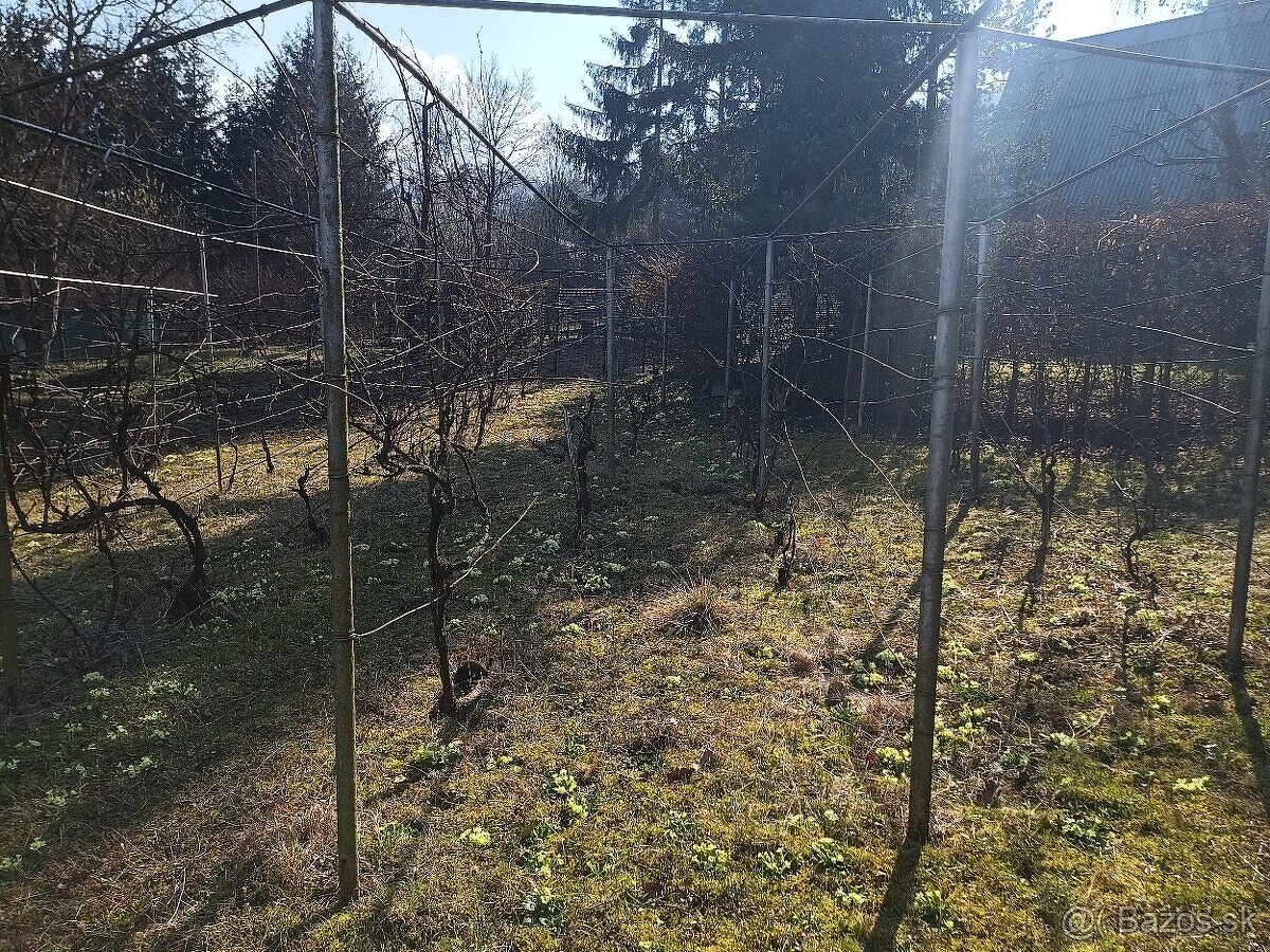 Chata u přehrady Zvolen- celoroční bydlení po rekonstrukci - 14