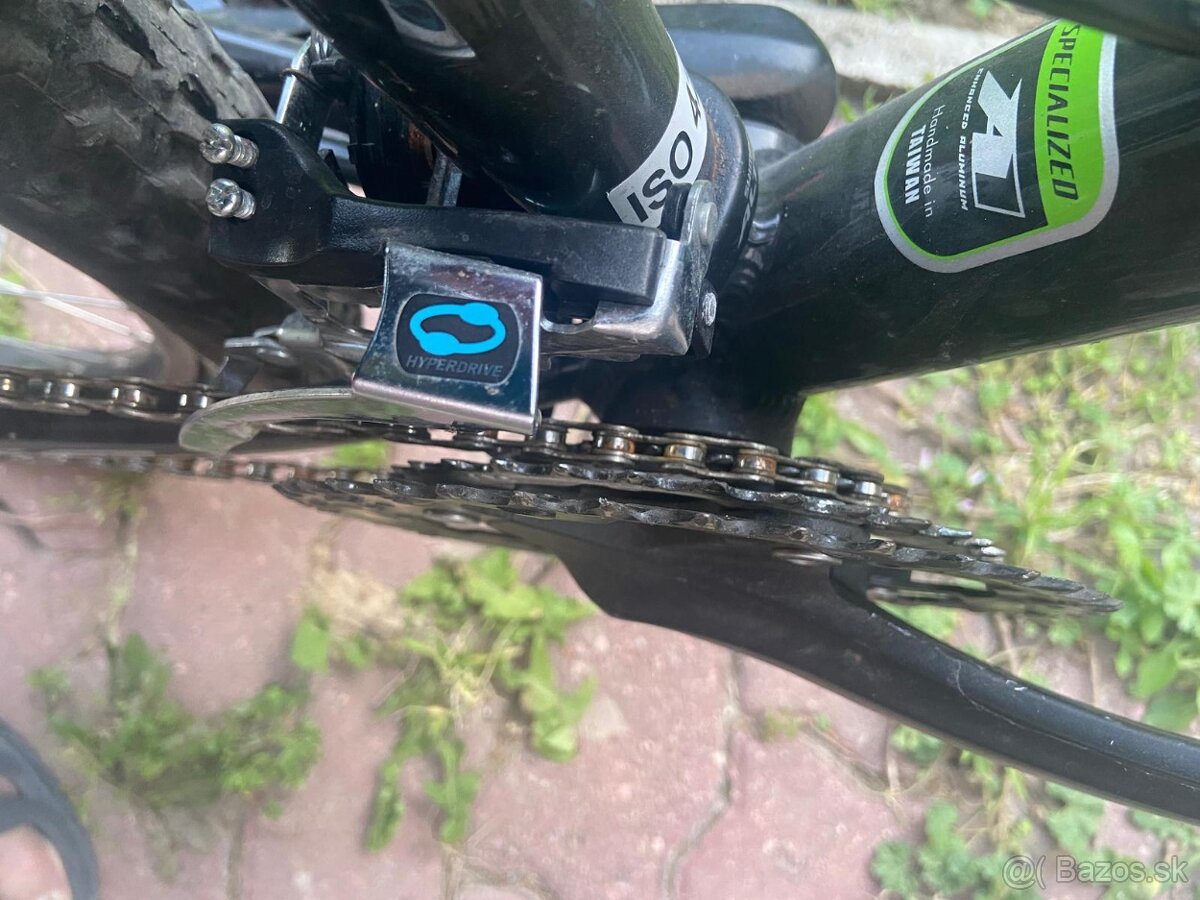 Predám horský bicykel SPECIALIZED - 14