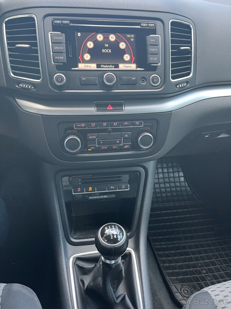 Volkswagen Sharan 2.0 TDI - 14