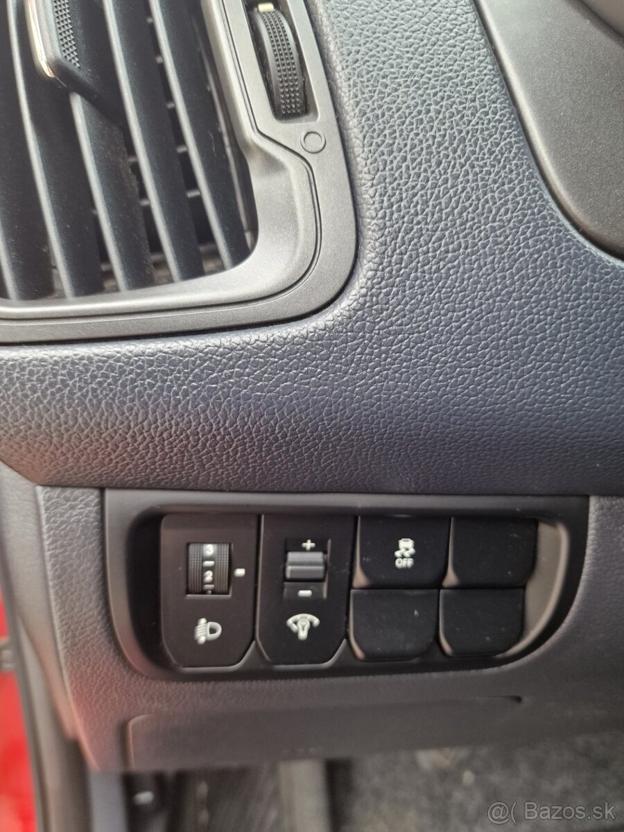 Kia Rio 1.25 CVVT 62.5KW M5 SR 1 majiteľ servis len KIA - 14