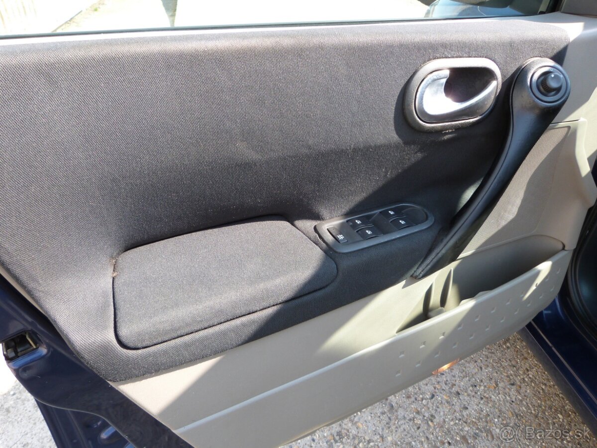 Renault Mégane 1.5 dCi Authentique Confort - 14