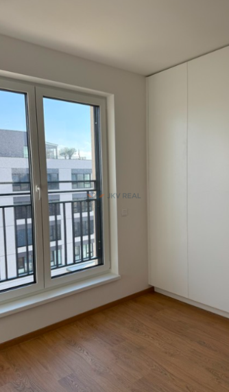 Na prenájom 2 izbový byt v Petržalke - 14