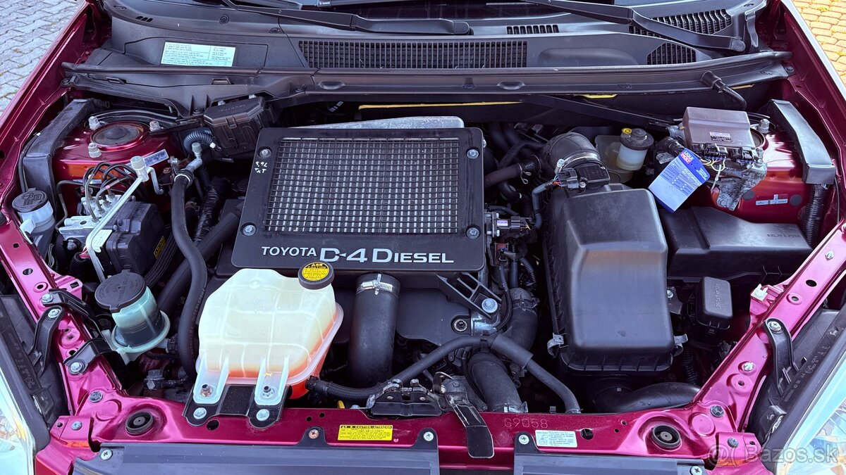 Toyota RAV4 2.0 D-4D 5D 4x4 - 14