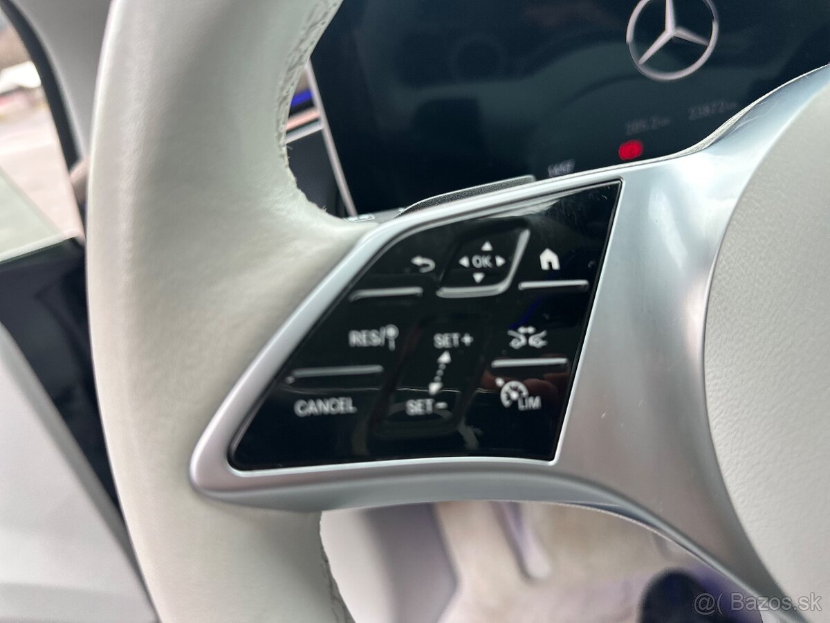 Mercedes EQE 350 4 MATIC model 2025 22000km - 14