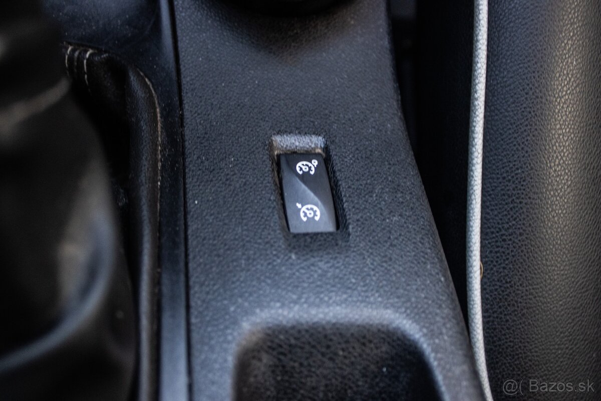 Renault Fluence 1.5 dCi - 14