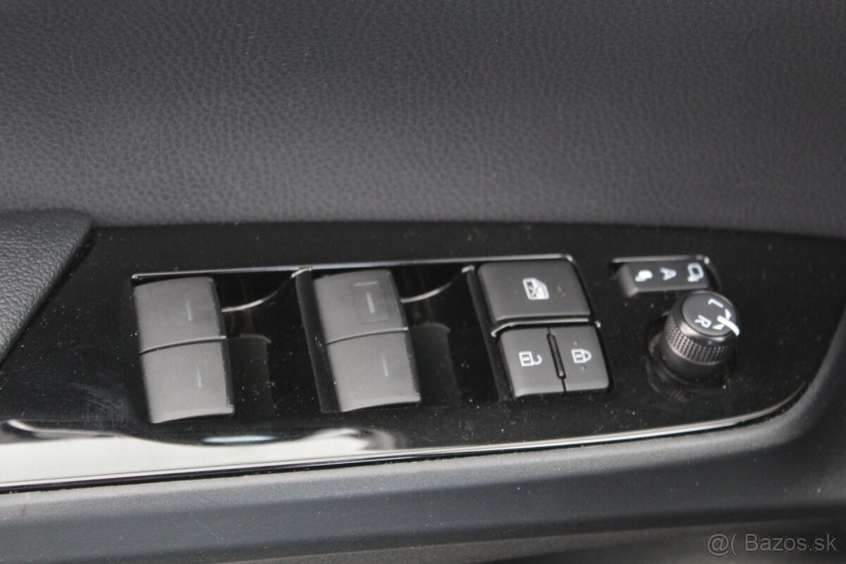 Toyota Prius 1.8 Plug-in Hybrid Executive - 14