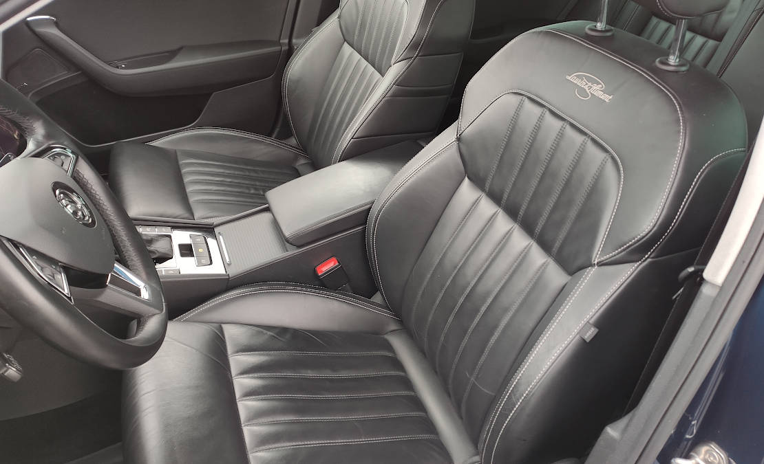 Škoda Superb IV kombi PHEV L&K - 14