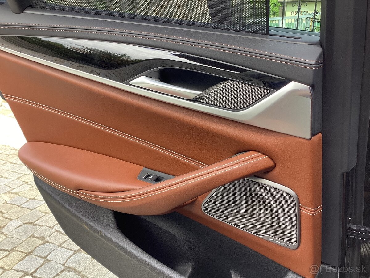 Bmw 540D M xdrive sedan - 14