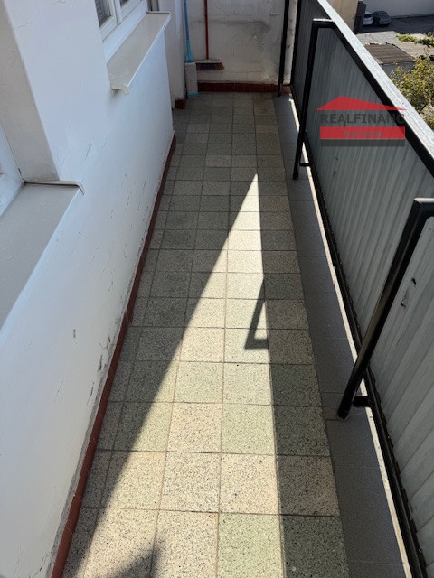 Na predaj veľký 3 - izbový byt na Hlavnej ulici v Trnave - 14