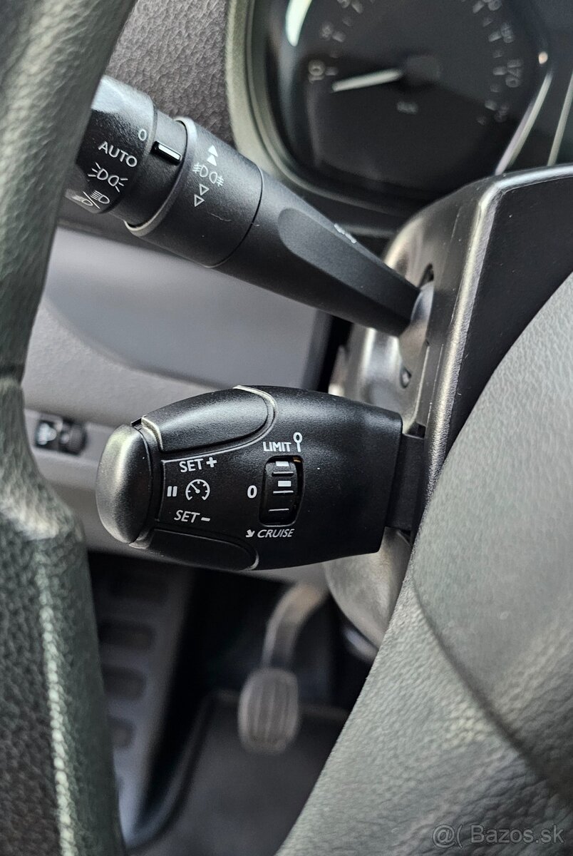 Peugeot Expert 2.0 HDI 125k L3H1 Long Vyhrev.sed- Ťažné 2020 - 14