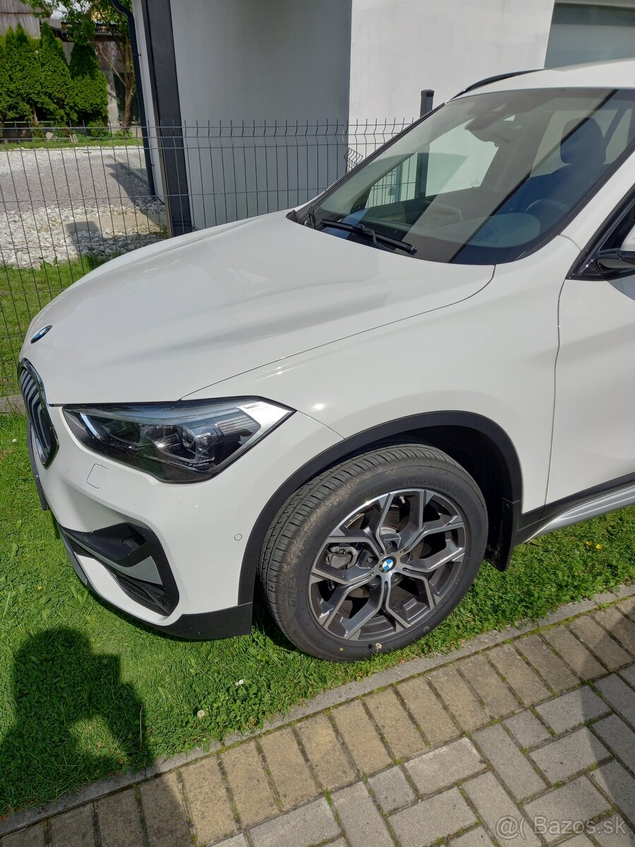 BMV X1 xDrive r.v.08.2020 šport line - 14