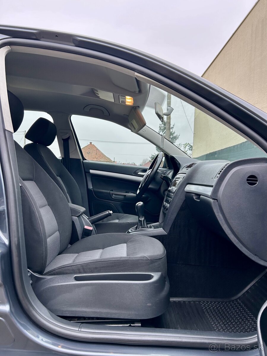 Škoda Octavia 2 1.9 TDi 77kw - 14