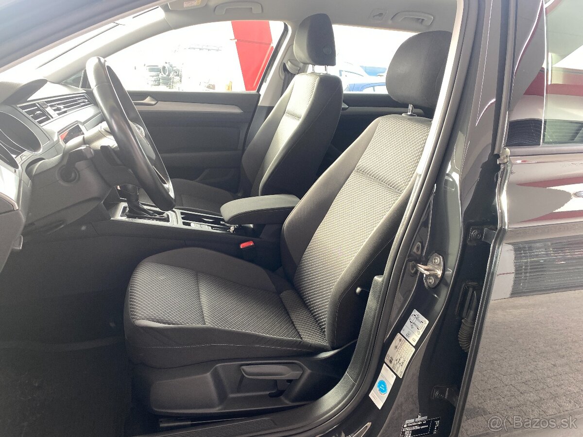 Volkswagen Passat Variant 2.0TDI 110kW DSG - 14