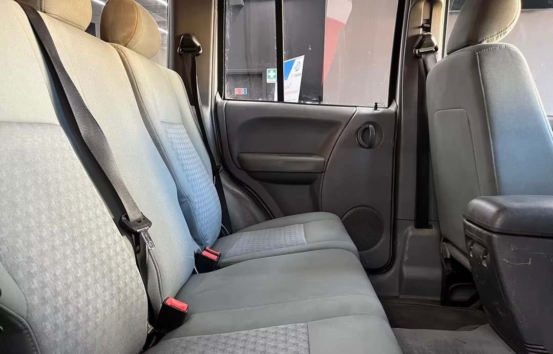 JEEP CHEROKEE 2.8 CRD SPORT - 14