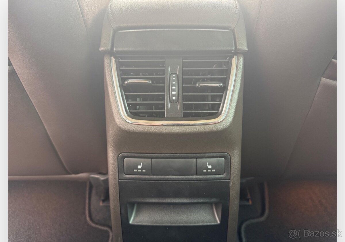 Škoda octavia laurin klement - 14