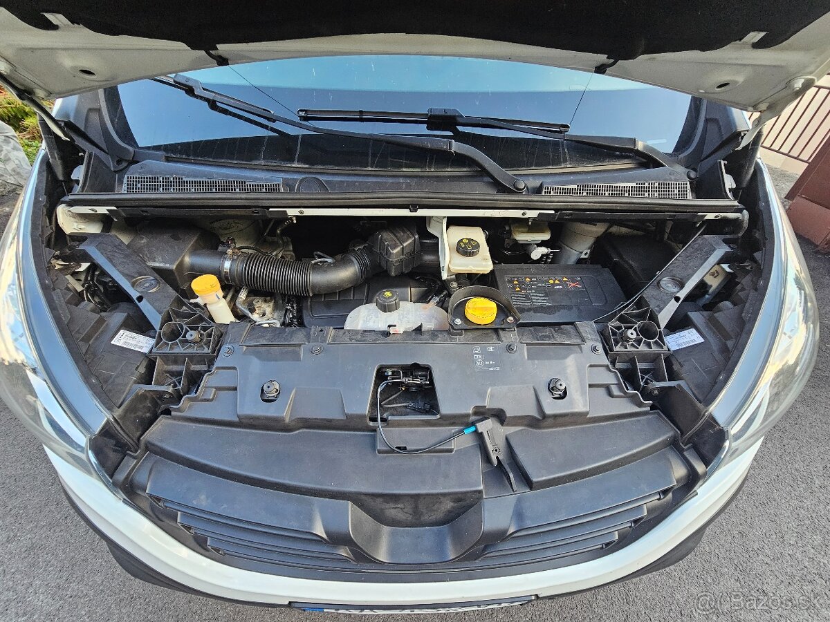 RENAULT TRAFIC 97.700 km - 14