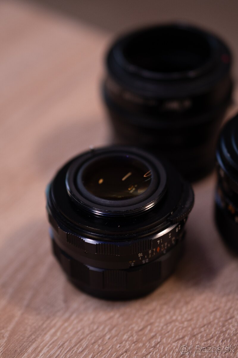 Starý objektív M42 - Revuenon-special 35mm f 2.8 - 14