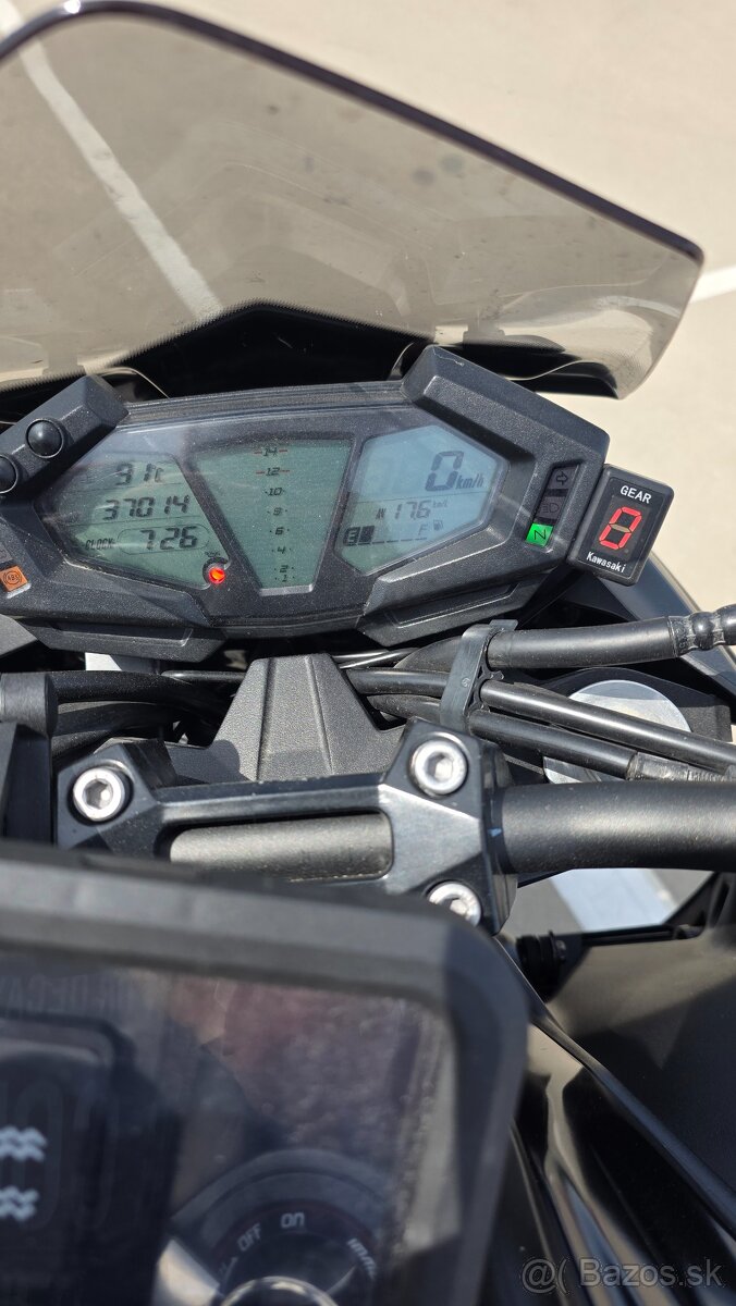 Kawasaki Z800, Z 800 - 14